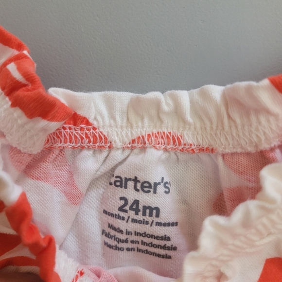 Carters 24m top - Picture 2 of 3